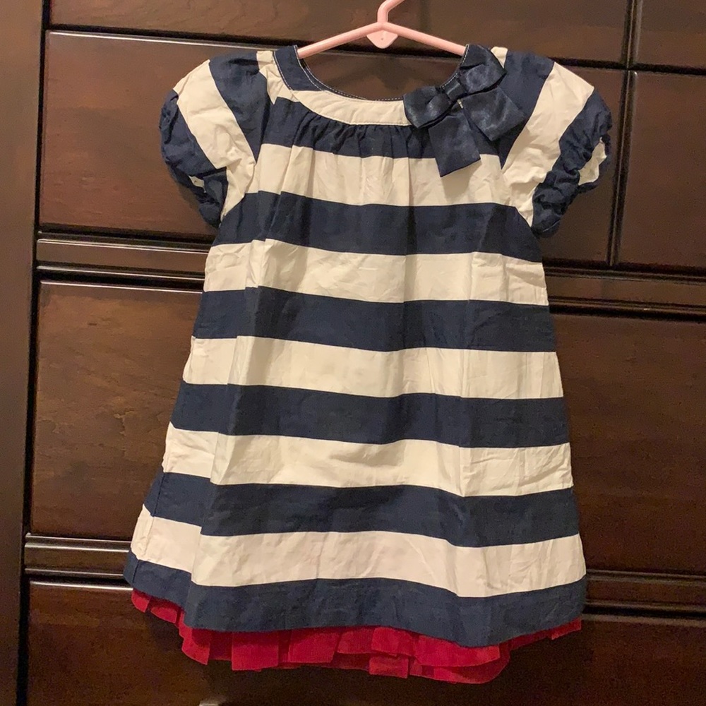 Gap lined navy/white stripe dress with red tulle